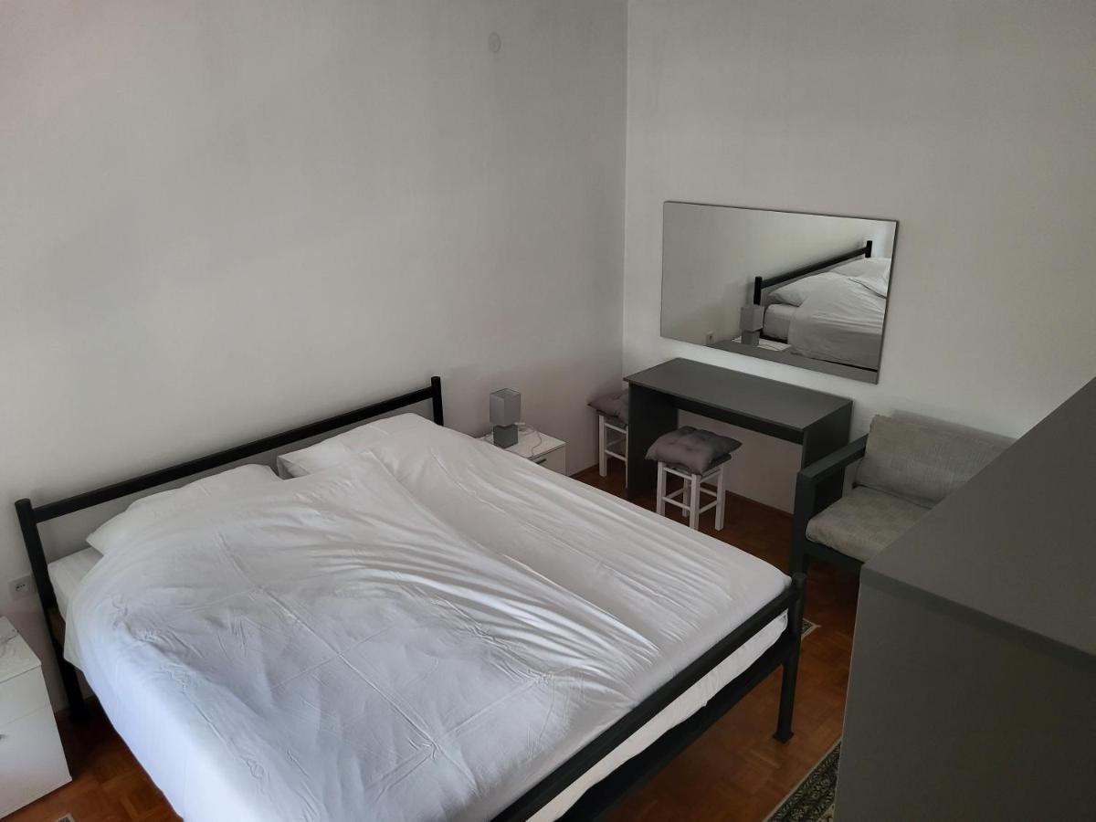 11 Ulica Drage Gervaisa Apartment Криквеница Екстериор снимка